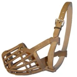 Gebr. De Boon Boon Plastic Muilkorf Met Leren Band - Beige -Dierengezondheidswinkel gebr de boon boon plastic muilkorf met leren band 2